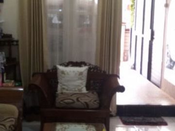 Dijual rumah Lux di wisma Kedung Asem indah surabaya