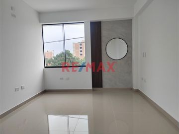 Descubre este hermoso departamento de 📐87 m² en el sexto piso de un edificio moderno en la Urb. Natasha Alta.

✨Características principales:

3 ha