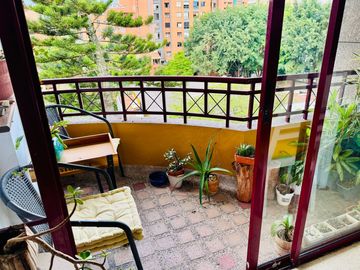 apartamento en venta en laureles, don quijote. Cod V12584