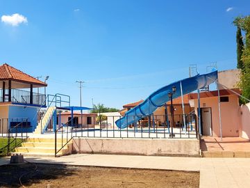 VENTA hermosa QUINTA   SALINAS VICTORIA  a solo 45 min de Monterrey