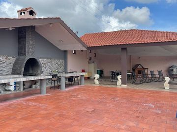 VENTA hermosa QUINTA   SALINAS VICTORIA  a solo 45 min de Monterrey
