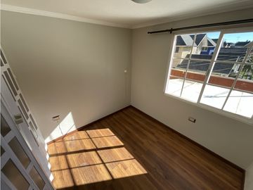 CURAUMA / VILLA FUNDADORES / CASA GRANDE 5D 3B 2E + ALTILLO