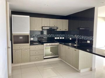 Departamento de Lujo en venta, a minutos de centro comercial angelopolis Puebla