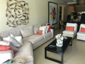 SE VENDE APARTAMENTO EN PLAYA BIJAO CON JARDIN Y PISCINA PRIVADA