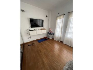 Venta casa 4 AMB parque san martín merlo