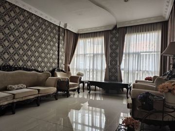 DIJUAL URGENT RUMAH MEWAH HOOK TERAWAT NYAMAN DI BUARAN DUREN SAWIT JAKARTA TIMUR
