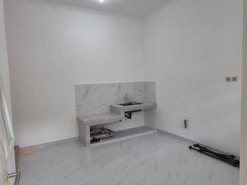 Jual Rumah Renov Grand Semanggi Surabaya Timur
