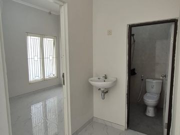 Jual Rumah Renov Grand Semanggi Surabaya Timur