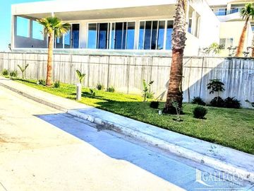 SE VENDEN VILLAS VACACIONALES EN ROSARITO BC