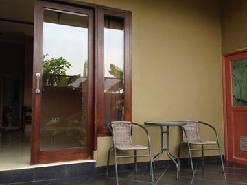 Rumah diJual di Serua Ciputat, Tangerang Selatan. Tanah Luas
