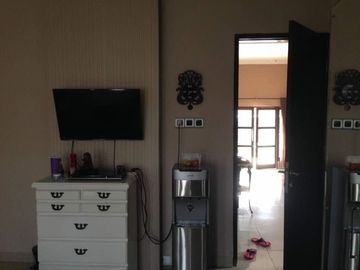 Rumah diJual di Serua Ciputat, Tangerang Selatan. Tanah Luas