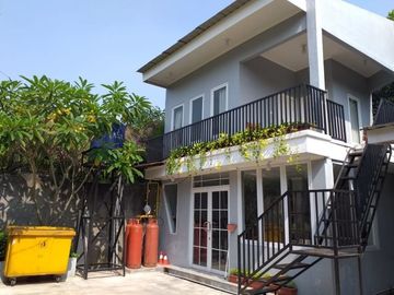 Rumah diJual di Serua Ciputat, Tangerang Selatan. Tanah Luas