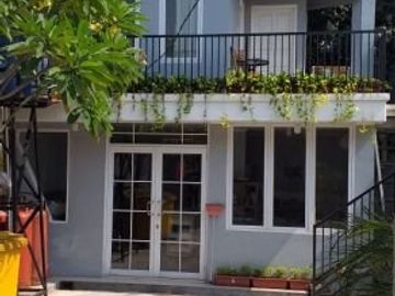 Rumah diJual di Serua Ciputat, Tangerang Selatan. Tanah Luas