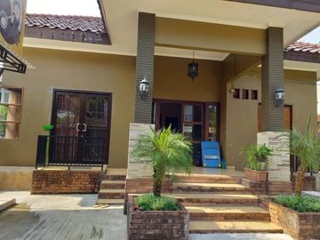 Rumah diJual di Serua Ciputat, Tangerang Selatan. Tanah Luas