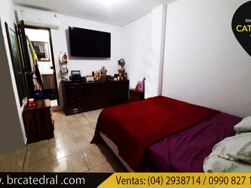 Casa de venta en Guayacanes – código:19916