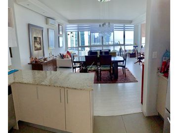 VENTA APARTAMENTO AMOBLADO EN BELLA VISTA PH MARINA PARK (1)