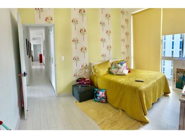 VENTA APARTAMENTO AMOBLADO EN BELLA VISTA PH MARINA PARK (1)