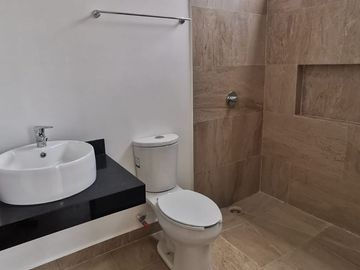 Casa en Venta Mérida, Privada Fiora Residencial, Cholul (Mod. Lily)
