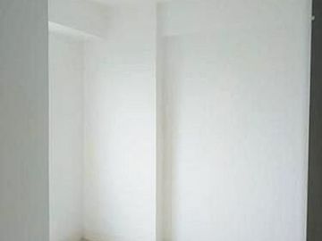 JUAL Apartemen Bassura City 2BR kosongan Geranium lantai 2