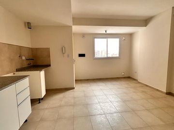 Hermoso departamento de 1 dormitorio a estrenar en VENTA, Av. Alem al 100