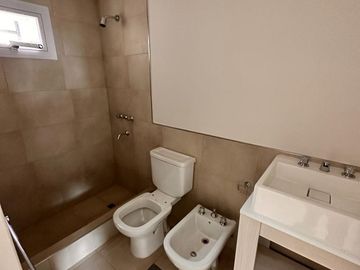 Hermoso departamento de 1 dormitorio a estrenar en VENTA, Av. Alem al 100