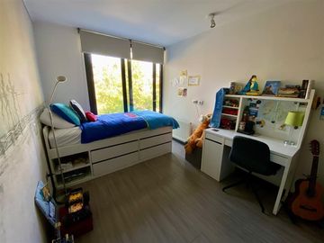 Departamento en venta de 4 dormitorios en Lo Barnechea