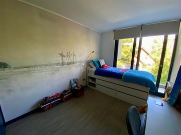 Departamento en venta de 4 dormitorios en Lo Barnechea