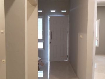 Rumah Cantik Harga Menarik Bebas Banjir Cluster Sariwangi | IWANSETIAWAN