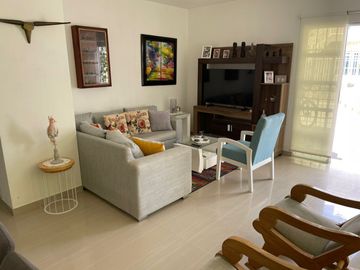 Se vende 2 apartamentos independientes en Villa Sol.