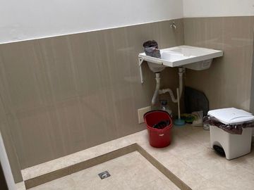 Se vende 2 apartamentos independientes en Villa Sol.