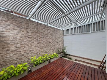 casa condominio en venta en la hacienda. Cod V4942