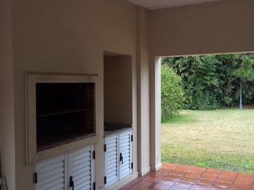 Excelente Chalet en Country Solar del Bosque - Canning