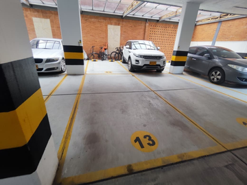 apartamento en venta en chico alto. Cod V12579