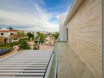 Casa en venta, Lagos del Sol Residencial, Cancún Quintana Roo.
