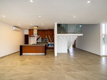 Casa en venta, Lagos del Sol Residencial, Cancún Quintana Roo.