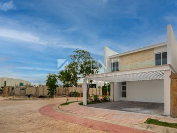 Casa en venta, Lagos del Sol Residencial, Cancún Quintana Roo.