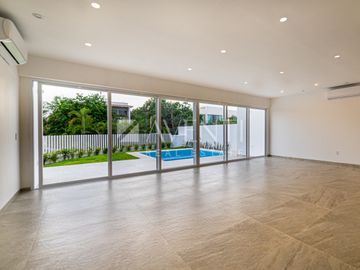 Casa en venta, Lagos del Sol Residencial, Cancún Quintana Roo.