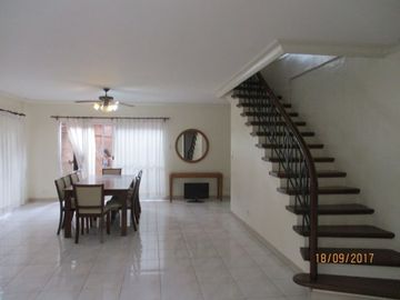 House for rent in Cebu City, Gated in AS Fortuna with shared s. pool