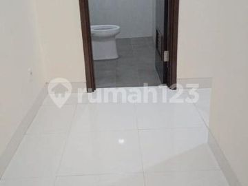 Dijual Cepat Rumah di Greenwich Park Cluster Whelford