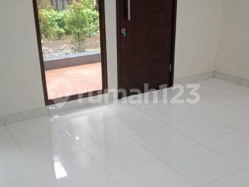 Dijual Cepat Rumah di Greenwich Park Cluster Whelford