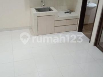 Dijual Cepat Rumah di Greenwich Park Cluster Whelford