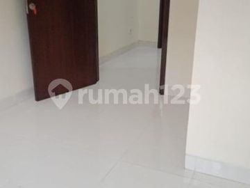 Dijual Cepat Rumah di Greenwich Park Cluster Whelford