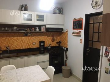 Venta Casa 3 Ambientes Castelar Sur