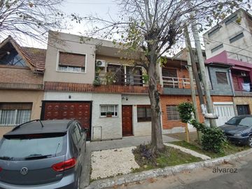 Venta Casa 3 Ambientes Castelar Sur