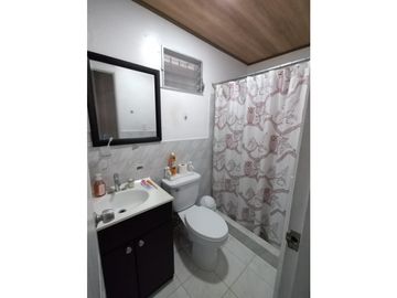 CASA REMODELADA EN VENTA EN LA ARBOLEDA DEL GOLF RUFINA ALFARO
