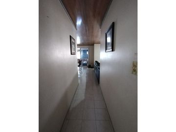 CASA REMODELADA EN VENTA EN LA ARBOLEDA DEL GOLF RUFINA ALFARO