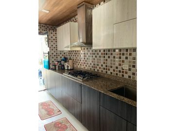 CASA REMODELADA EN VENTA EN LA ARBOLEDA DEL GOLF RUFINA ALFARO