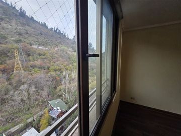 Departamento en arriendo de 3 dorm. en Recoleta