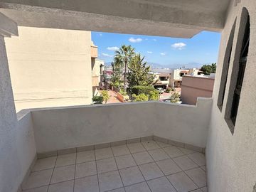 Se vende casa de 4 recámaras e Vista Dorada (Lomas de Agua Caliente) Tijuana