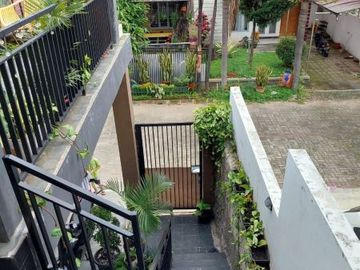 rumah konsep villa di ujung berung bandung